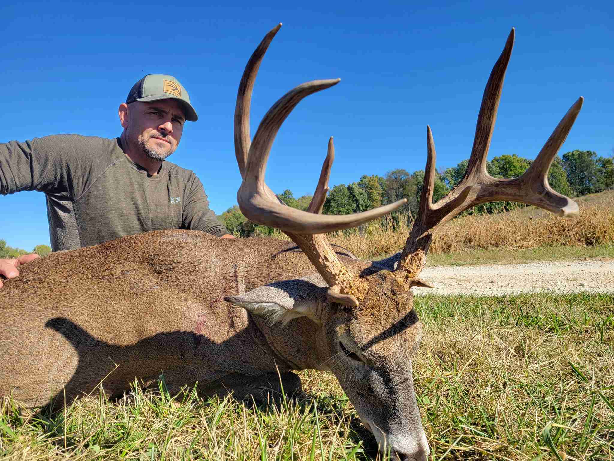 Whitetail Hunt — Rut Archery (5-Day)